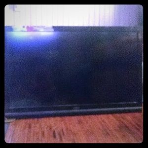 A 44in vizio with universal remote.